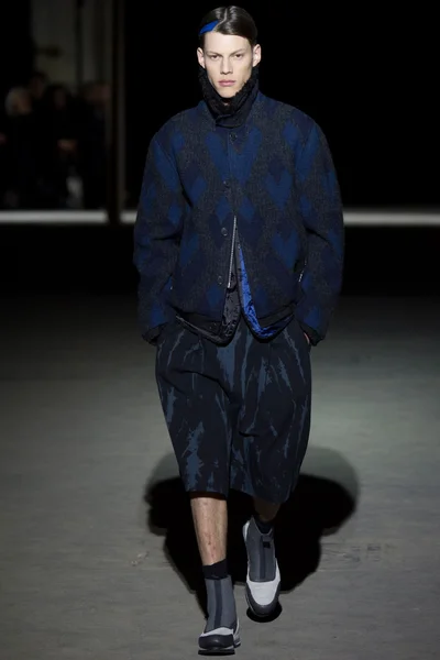 Look 20